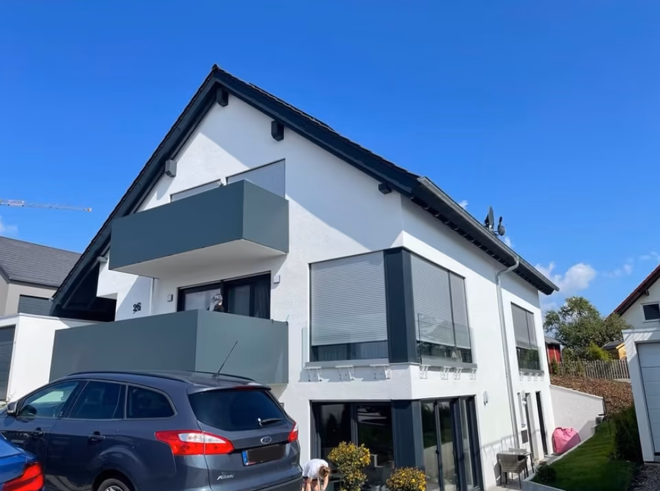 Stadtvilla mit Penthouse — Rohbau in Ludwigsburg
