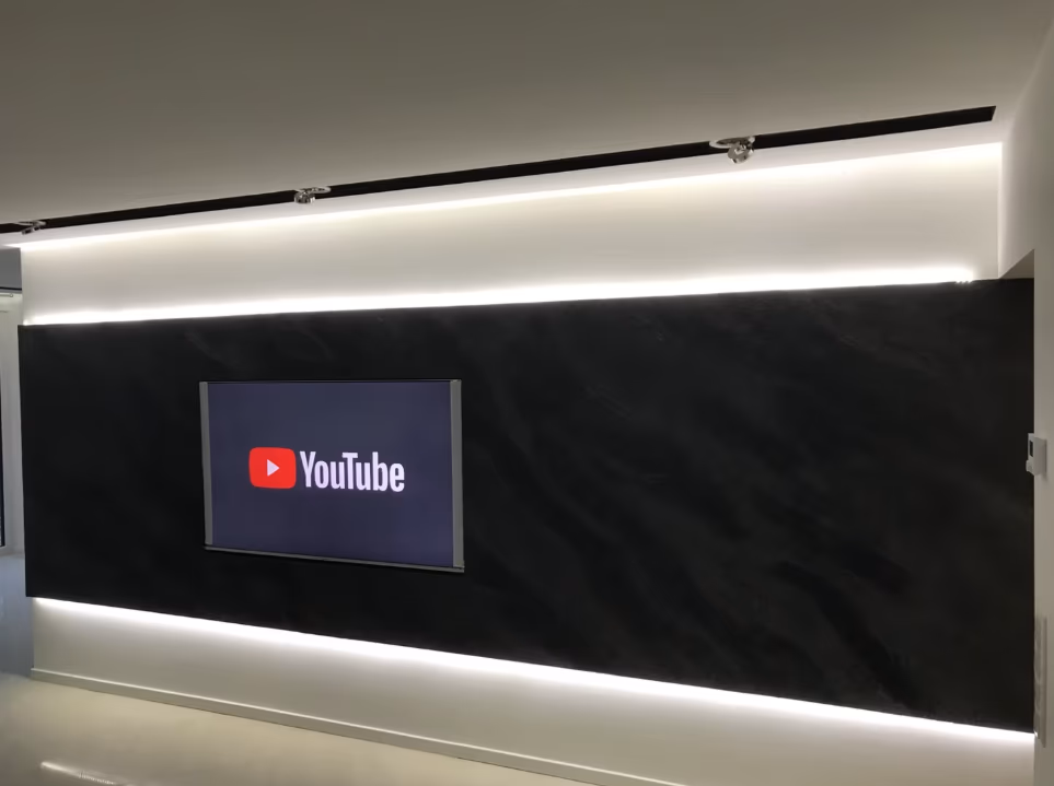 Showroom-Innenausbau — Sanierung in Stuttgart